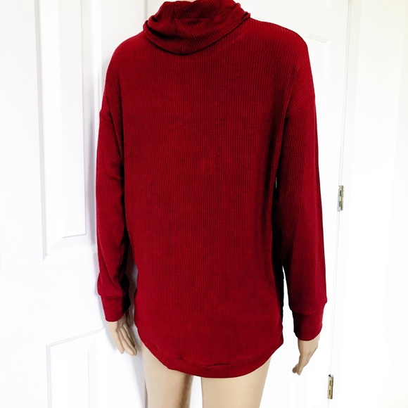 NWT Cowell neck longsleeve loose fit burgundy  red top S - Picture 5 of 8